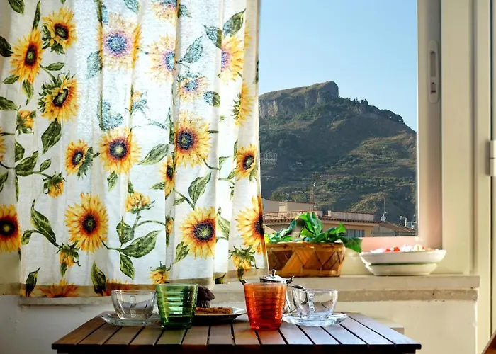 Bed and Breakfast Porta Del Re Ταορμίνα