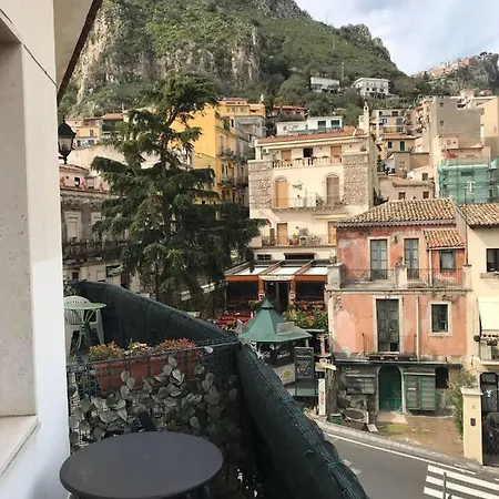 Porta Del Re Taormina